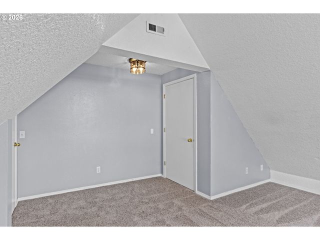 21558 Sw LONGACRE St, Beaverton, OR 97003