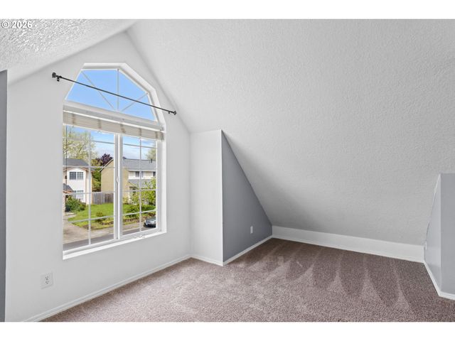 21558 Sw LONGACRE St, Beaverton, OR 97003