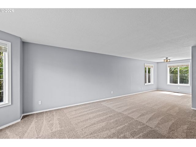 21558 Sw LONGACRE St, Beaverton, OR 97003