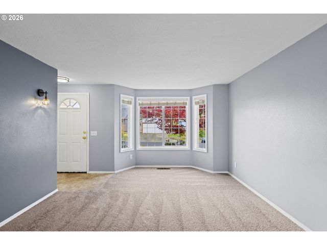 21558 Sw LONGACRE St, Beaverton, OR 97003