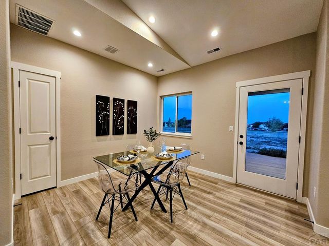 576 E Earl Dr, Pueblo West, CO 81007