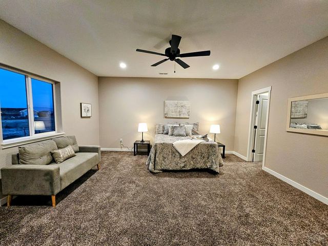 576 E Earl Dr, Pueblo West, CO 81007