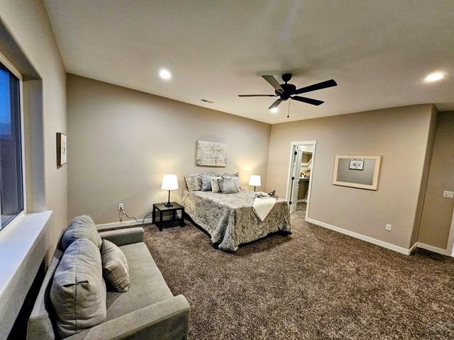576 E Earl Dr, Pueblo West, CO 81007