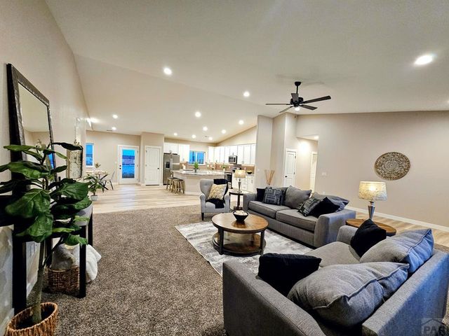 576 E Earl Dr, Pueblo West, CO 81007