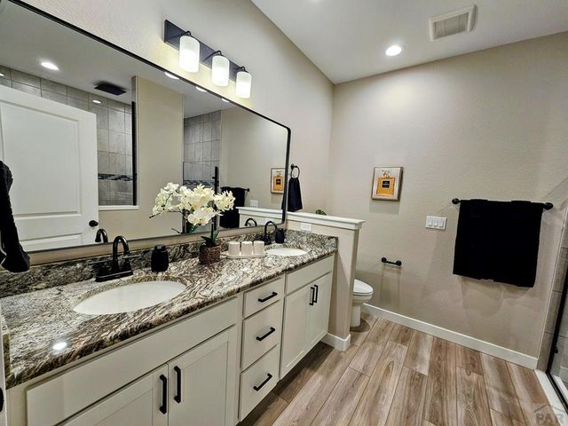 576 E Earl Dr, Pueblo West, CO 81007