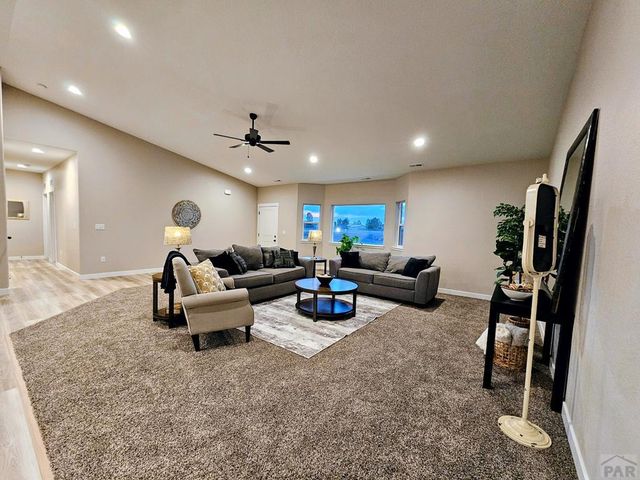576 E Earl Dr, Pueblo West, CO 81007