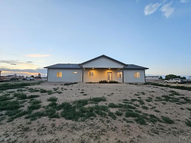 576 E Earl Dr, Pueblo West, CO 81007