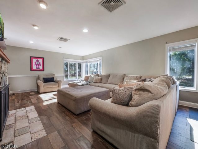 550 Berdan Ave, Wayne Twp., NJ 07470
