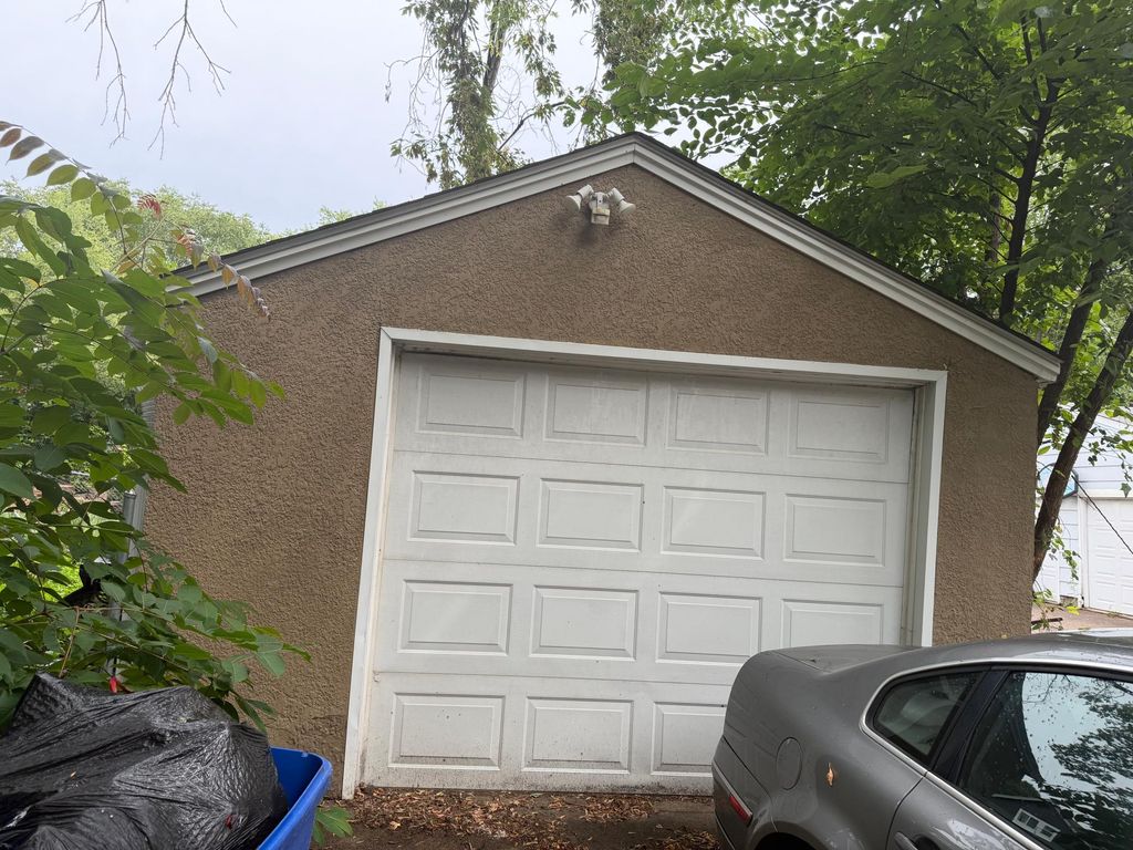 988 Fremont Avenue, Saint Paul, MN 55106 — photo 3