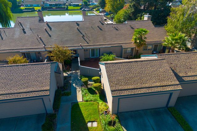 7348 Lighthouse Dr, Stockton, CA 95219