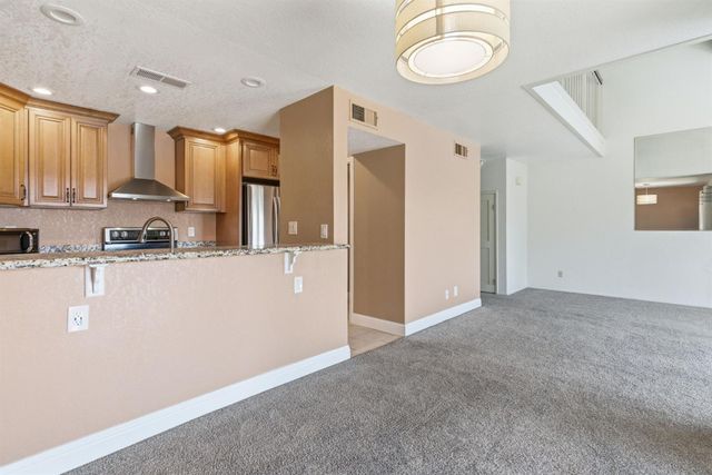 7348 Lighthouse Dr, Stockton, CA 95219