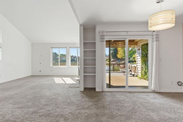 7348 Lighthouse Dr, Stockton, CA 95219