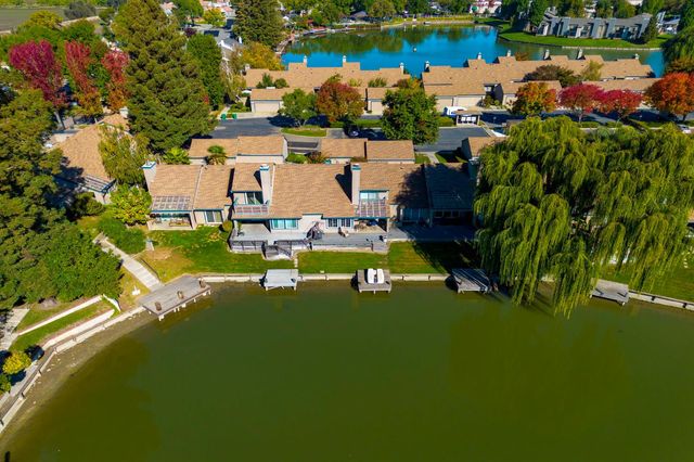 7348 Lighthouse Dr, Stockton, CA 95219