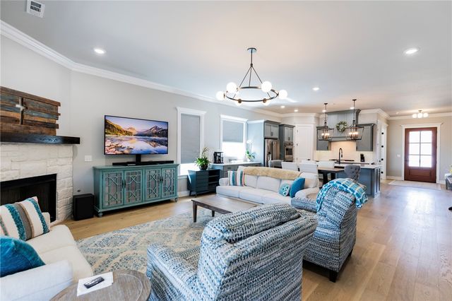 2711 20th Place, Rogers, AR 72758