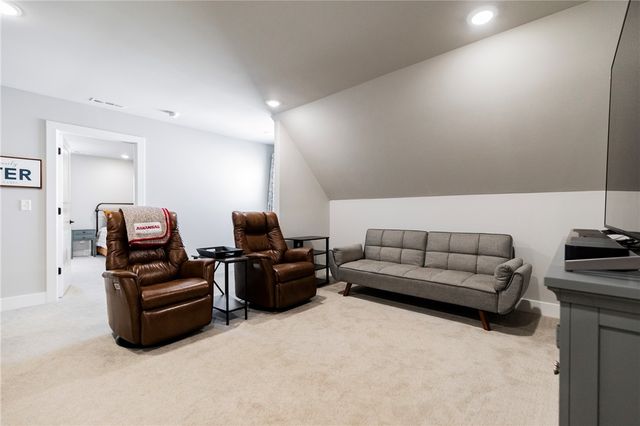 2711 20th Place, Rogers, AR 72758