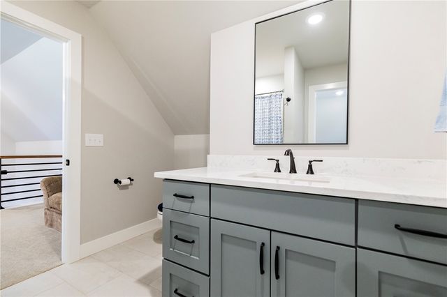 2711 20th Place, Rogers, AR 72758