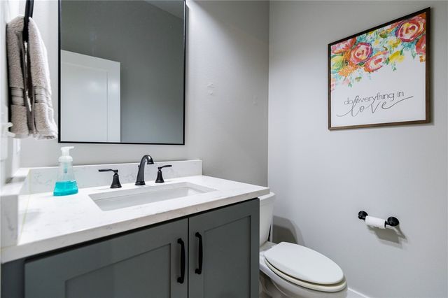 2711 20th Place, Rogers, AR 72758