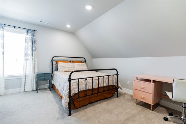 2711 20th Place, Rogers, AR 72758