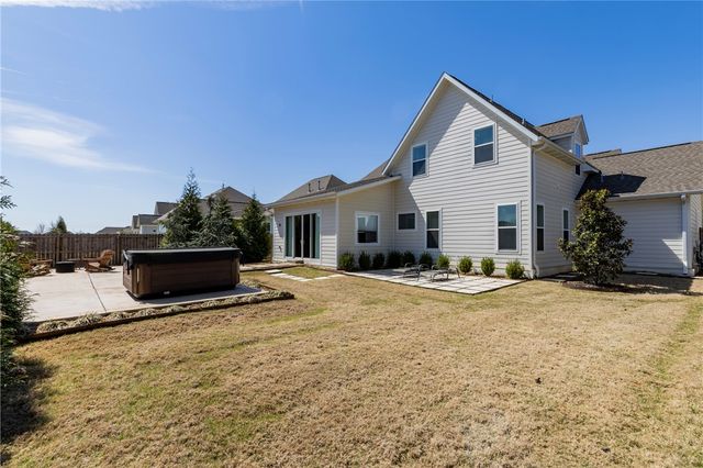 2711 20th Place, Rogers, AR 72758