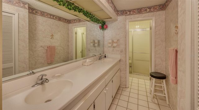 25 TADS TRAIL, Oldsmar, FL 34677