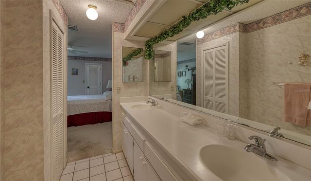 25 TADS TRAIL, Oldsmar, FL 34677