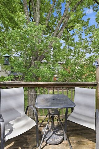 925 Coarsey Dr, Nashville, TN 37217