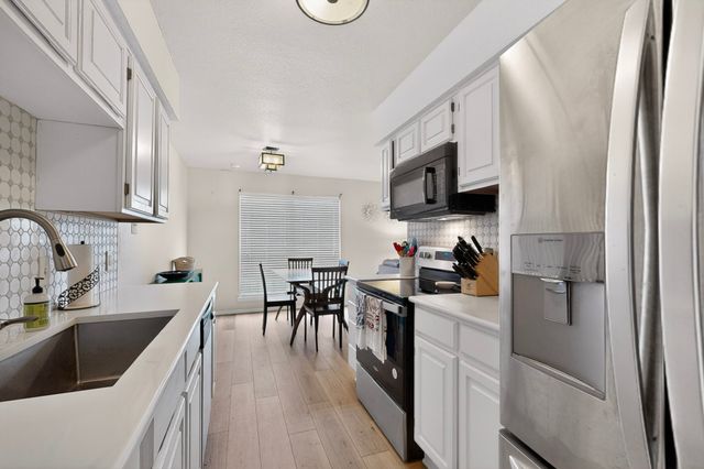 330 W Harwood Road D, Hurst, TX 76054