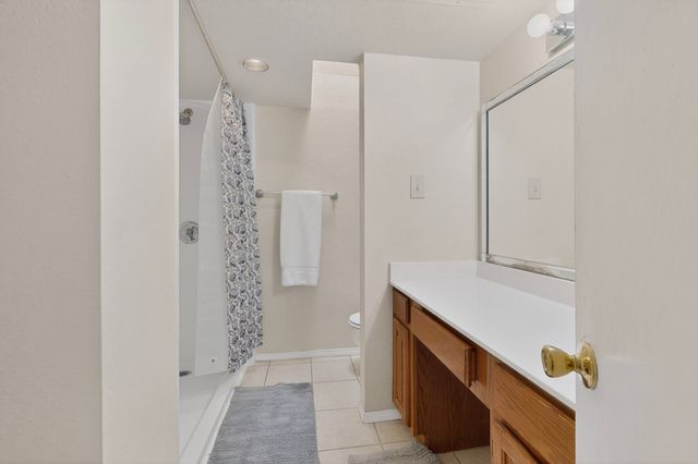 330 W Harwood Road D, Hurst, TX 76054