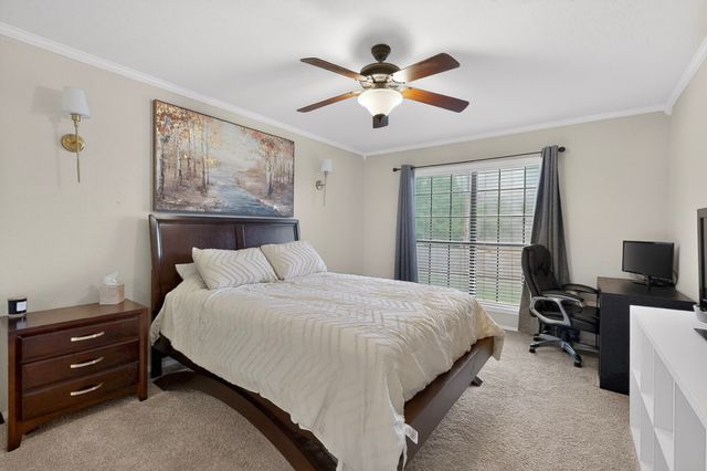330 W Harwood Road D, Hurst, TX 76054