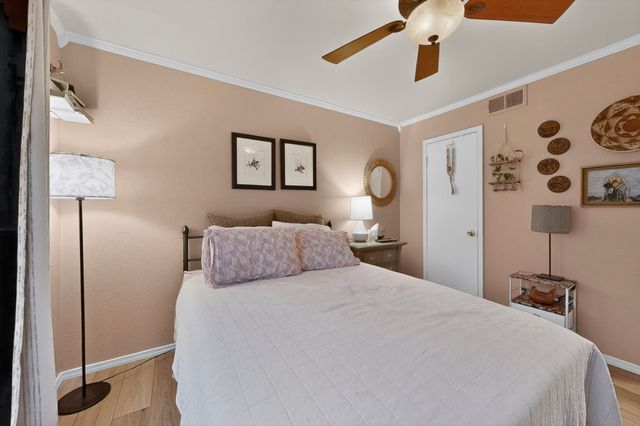 330 W Harwood Road D, Hurst, TX 76054