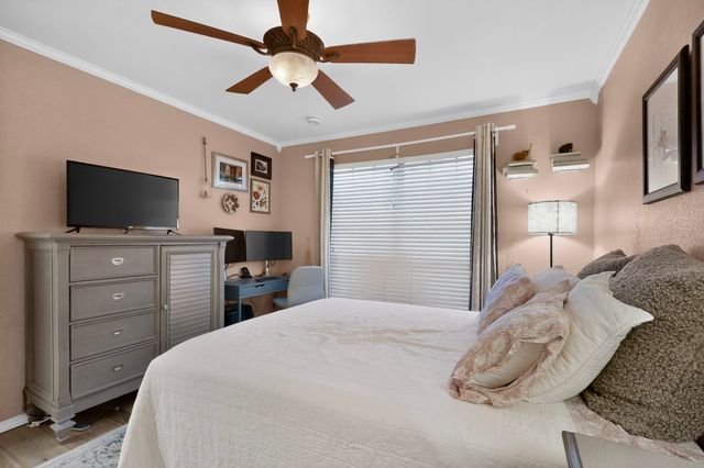 330 W Harwood Road D, Hurst, TX 76054