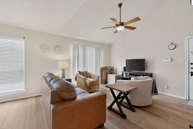 330 W Harwood Road D, Hurst, TX 76054
