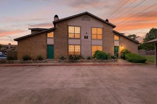 330 W Harwood Road D, Hurst, TX 76054
