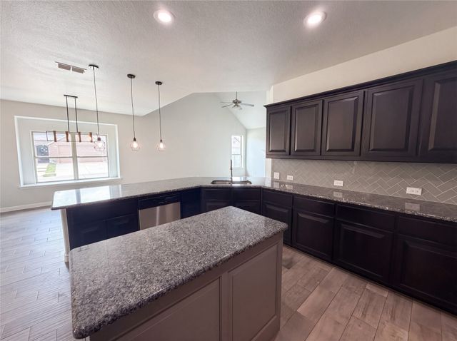 1501 Bunting Drive, Argyle, TX 76226