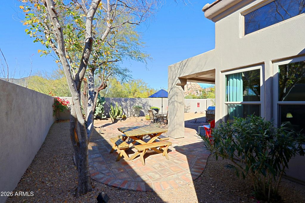 Image 58 of property listing at 7086 E Whispering Mesquite Trail, Scottsdale, AZ 85266
