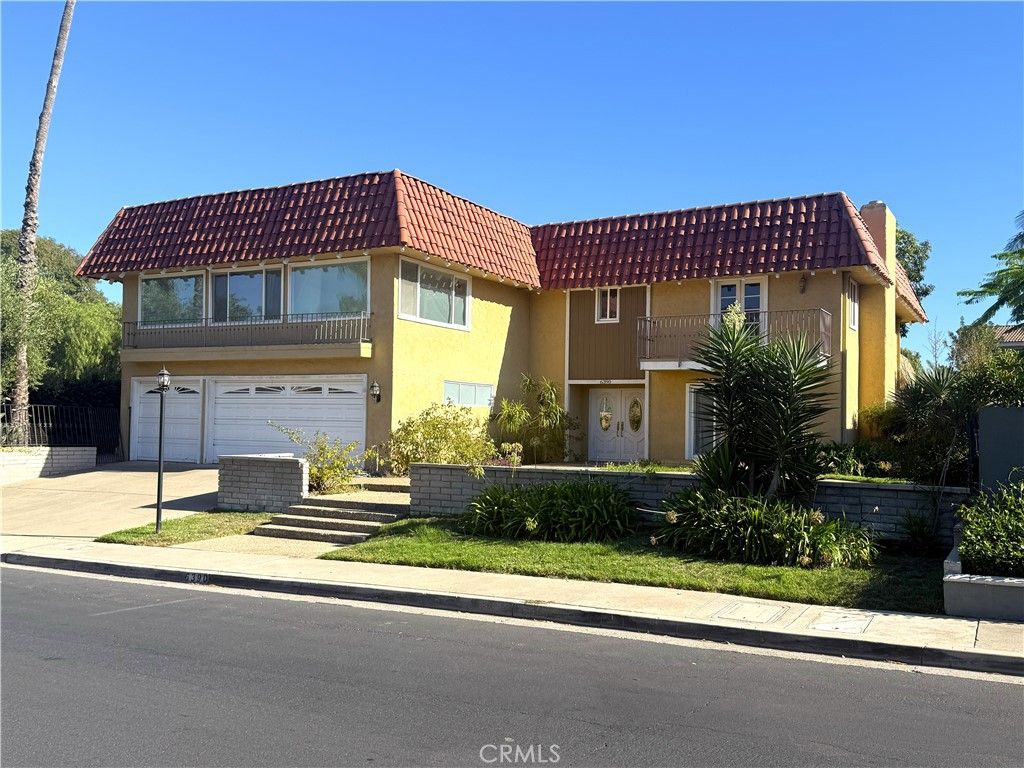 6390 E Bixby Hill, Long Beach, CA 90815 — exterior