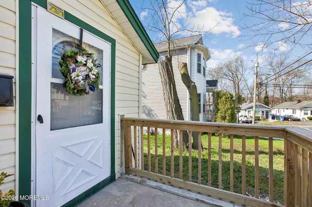 209 Hilltop Boulevard, Keyport, NJ 07735