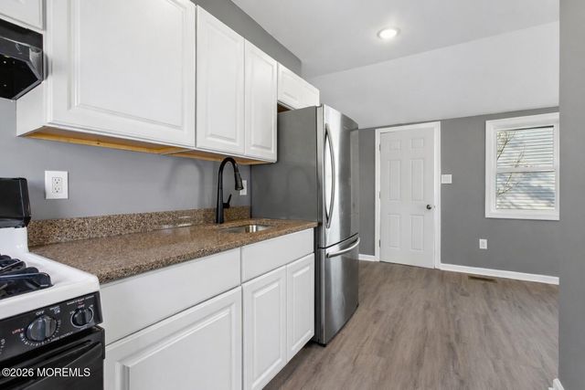 209 Hilltop Boulevard, Keyport, NJ 07735