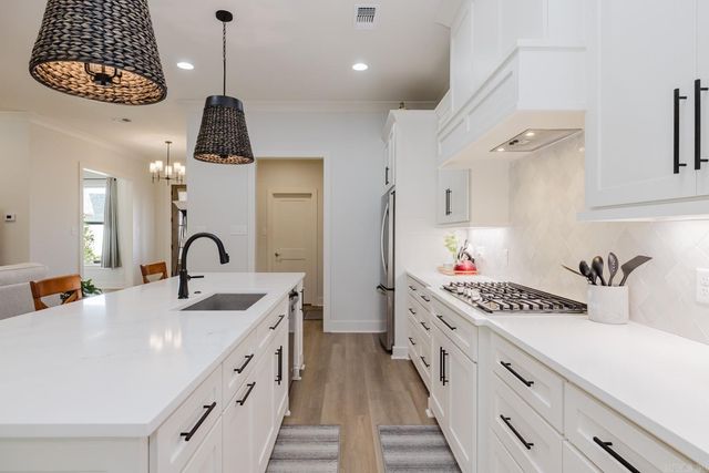 323 Rosemary Way, Little Rock, AR 72223