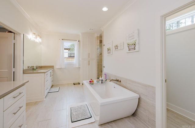 323 Rosemary Way, Little Rock, AR 72223