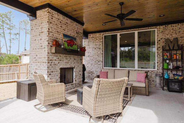 323 Rosemary Way, Little Rock, AR 72223