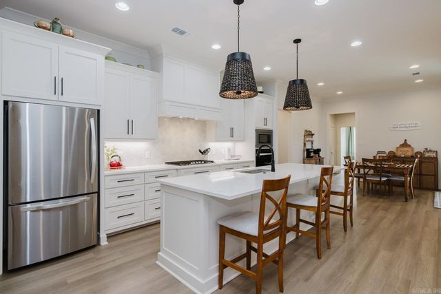 323 Rosemary Way, Little Rock, AR 72223