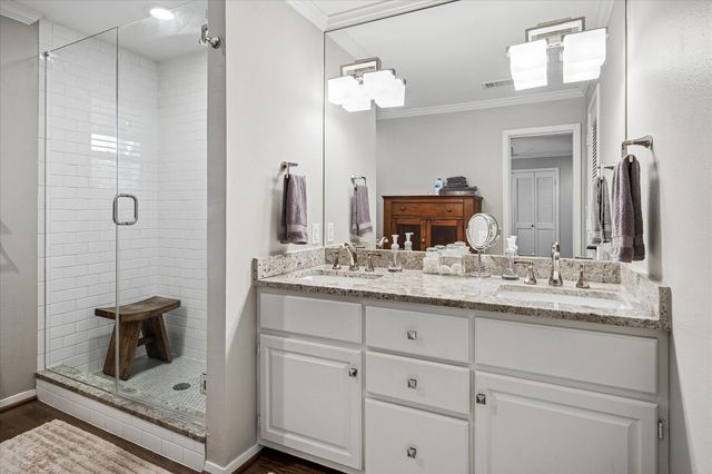 9546 Milltrail Drive, Dallas, TX 75238