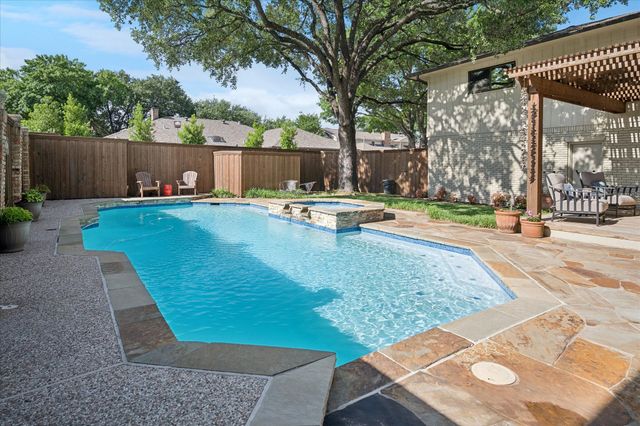 9546 Milltrail Drive, Dallas, TX 75238