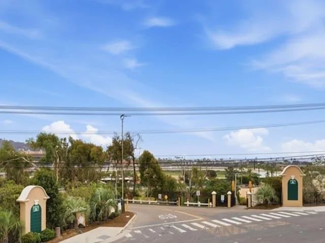 317 Arcaro Ln, Solana Beach, CA 92075