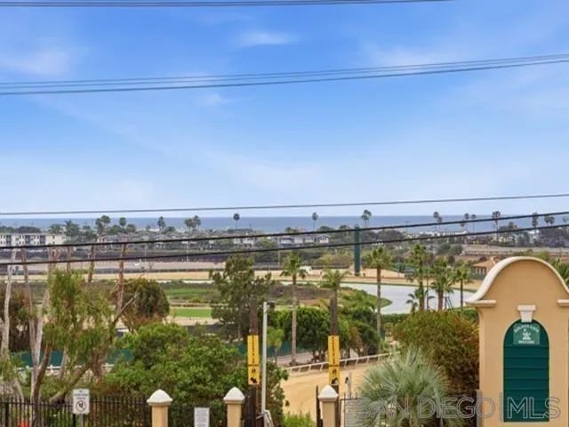 317 Arcaro Ln, Solana Beach, CA 92075