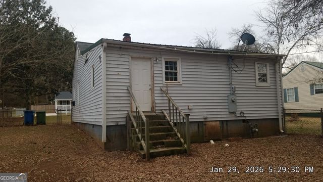 202 White Street, Hogansville, GA 30230