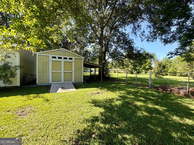 312 N Line Street, Dexter, GA 31019