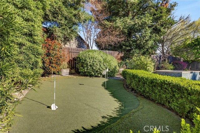 8 Shari Lane, Chico, CA 95928