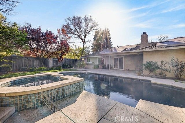 8 Shari Lane, Chico, CA 95928